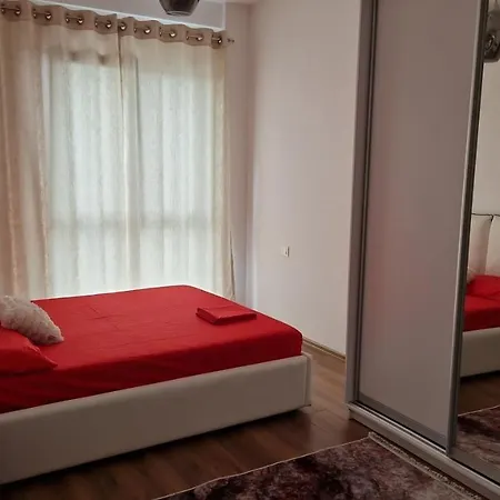 Deluxe No 9 Tirana
